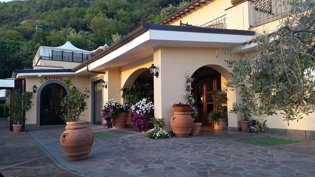 Hotel Villa Degli Angeli Castel Gandolfo Exterior foto