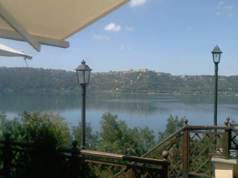 Hotel Villa Degli Angeli Castel Gandolfo Exterior foto